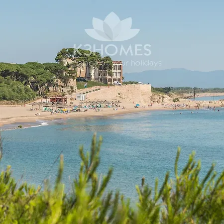 Lucia L' Escala